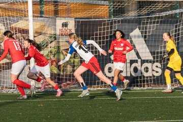 Bild 106 - wBJ Hamburger SV - Holstein Kiel : Ergebnis: 8:0